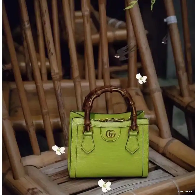 Fashionrepsfam ru 2206YA0034 Gucci Bag 0625